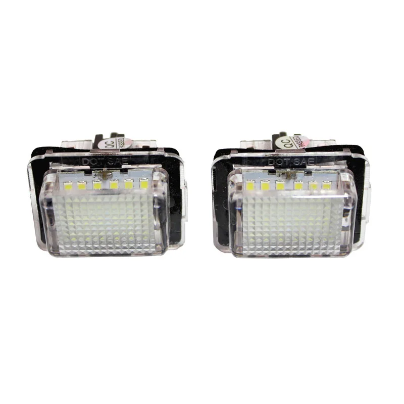 2 PCS 12 V Branco Sem Erros Canbus LED Número Luz Da Placa de Licença Para Mercedes-Benz W204 W212 C216 W221
