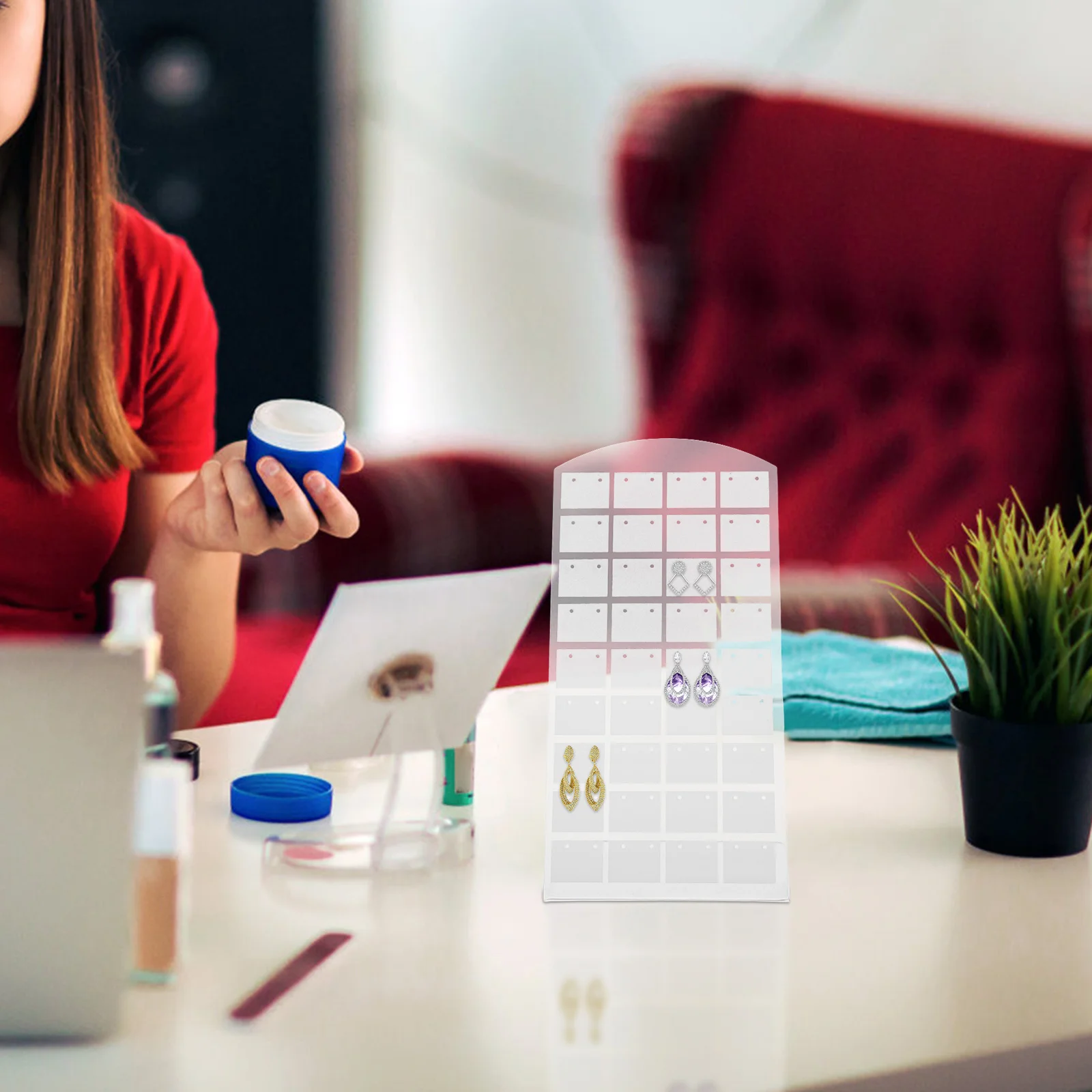 

2Pcs Earring Display Stand Space Saving Jewelry Organizer Plastic Holder for Retail Exhibition Jewelry Storage