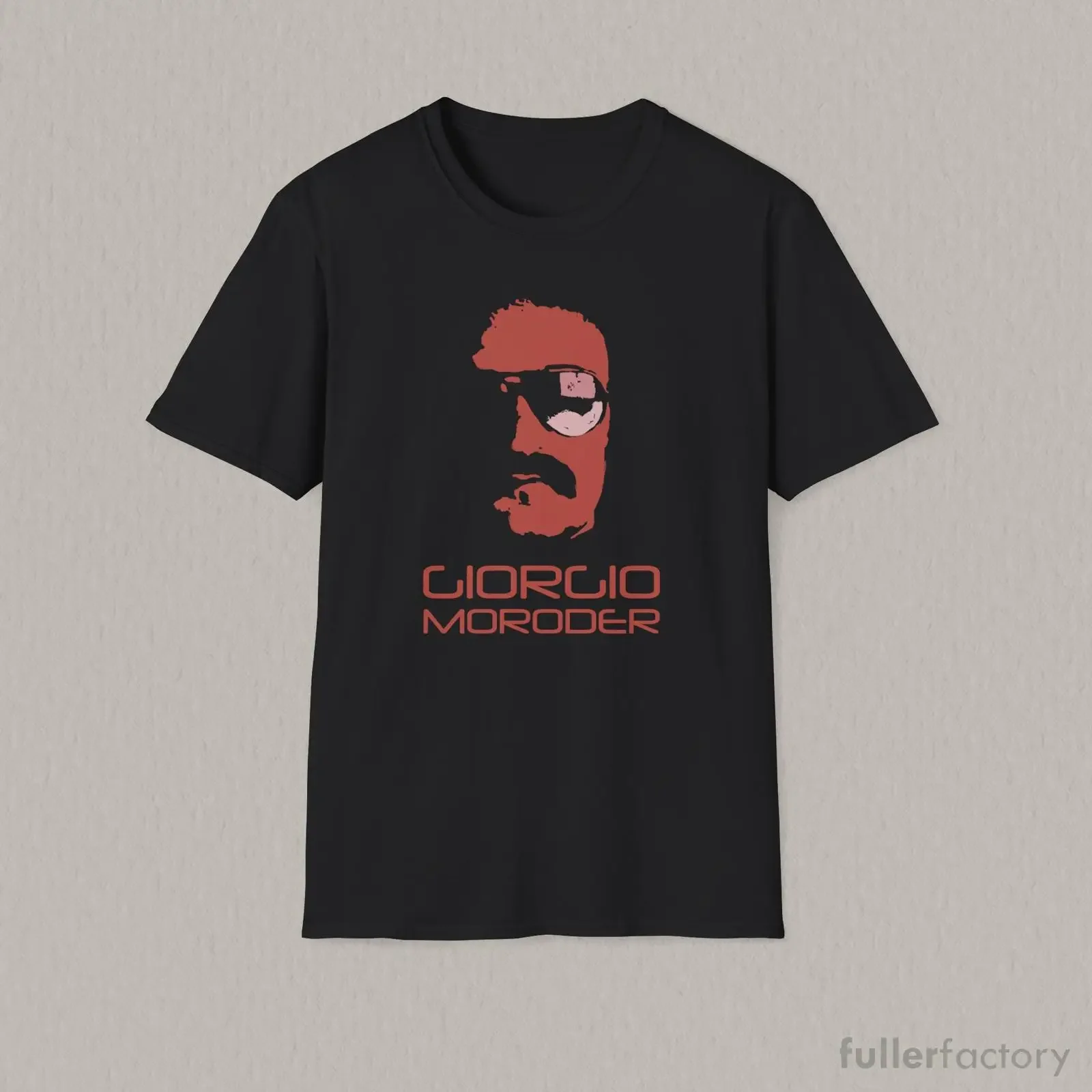 Giorgio Moroder T Shirt Electronic Music Synth Pioneer Disco Legend Original Illustration Producer  vintage Washed homme Unisex