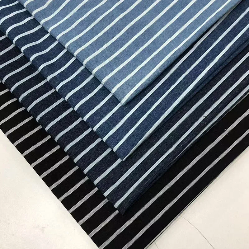 

Промытая джинсовая ткань, мягкий носимый швейный материал для платьев, сумок, брюк, шапок, полосатый жаккардовый узор, джинсовая текстильная ткань