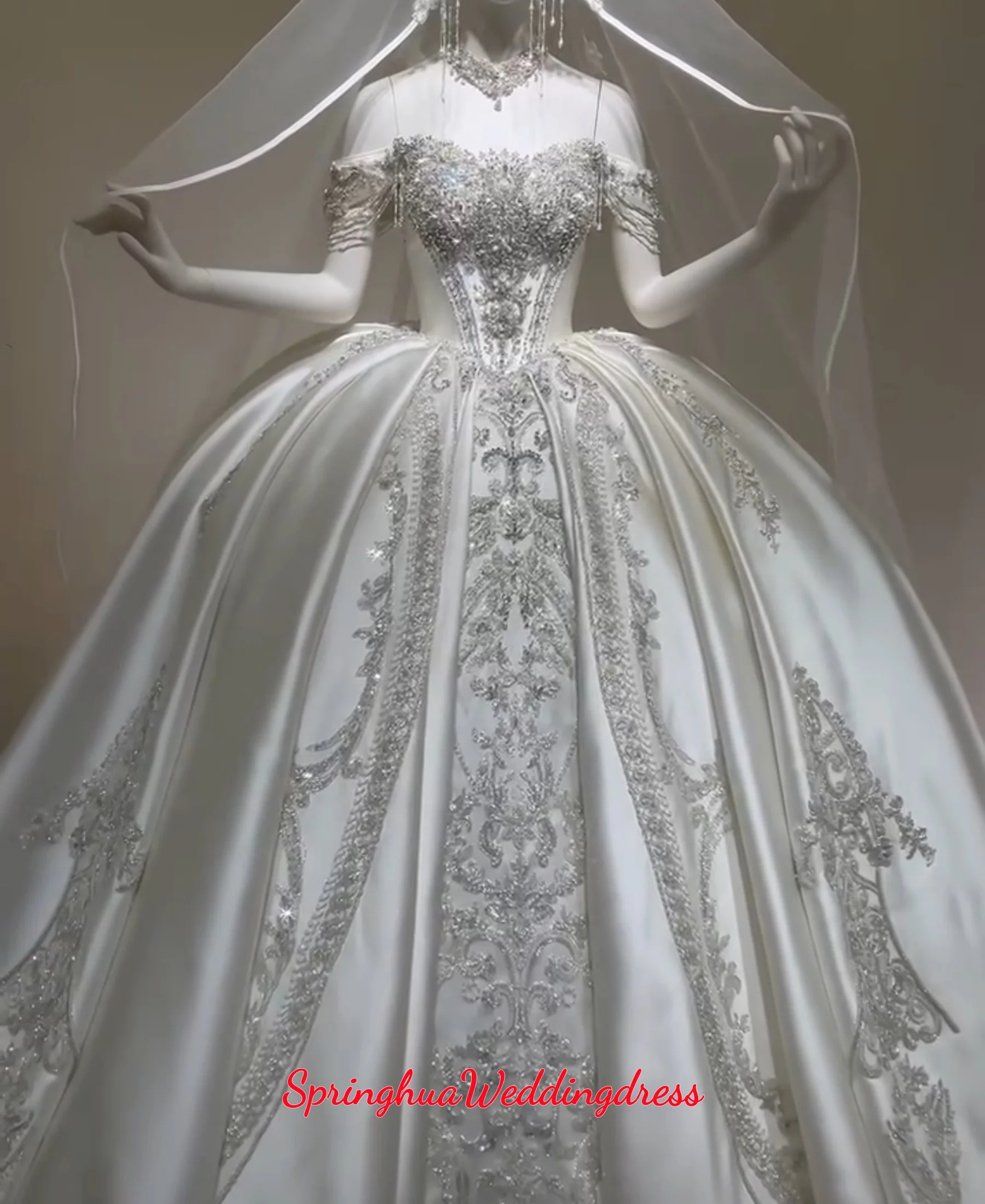 Customized Gorgeous Lace Scoop Neck Sparkling Wedding Dress Style Bride Dress Tight corset Ball Gown vestidos de novia