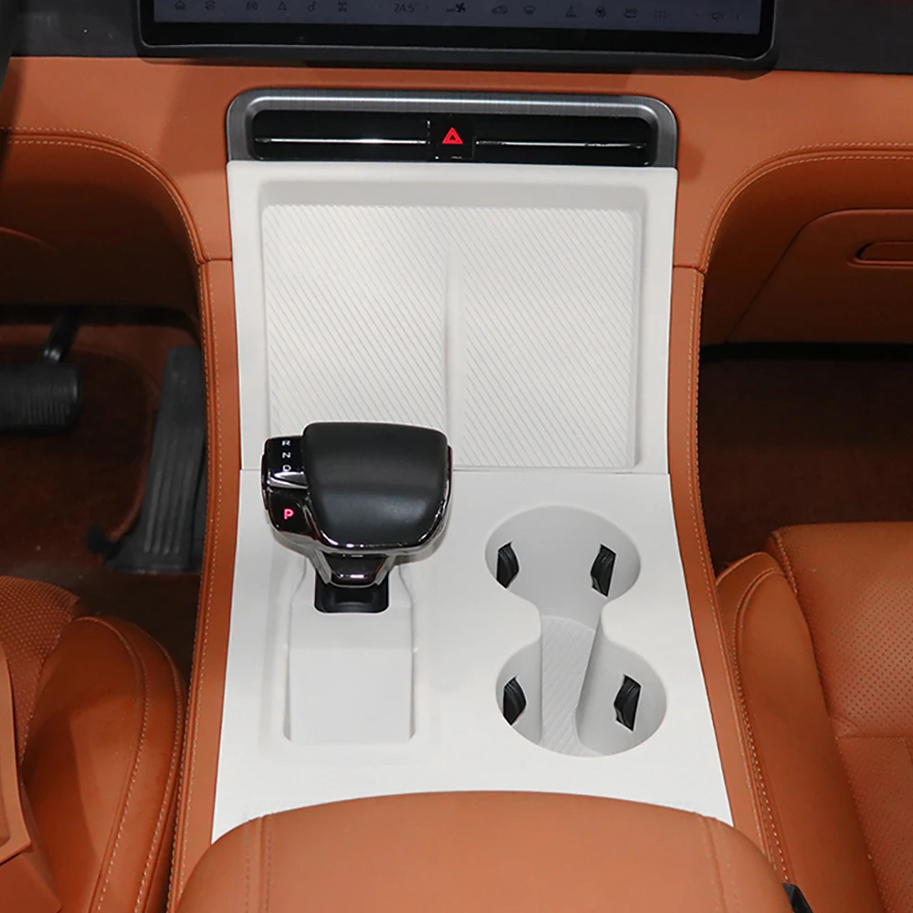 Car Central Control Water Cup Anti Slip Pad for 2023-2026 BAIC JISHI Rox 01 Car Dustproof Pad Wireless Charging Silicone Pad
