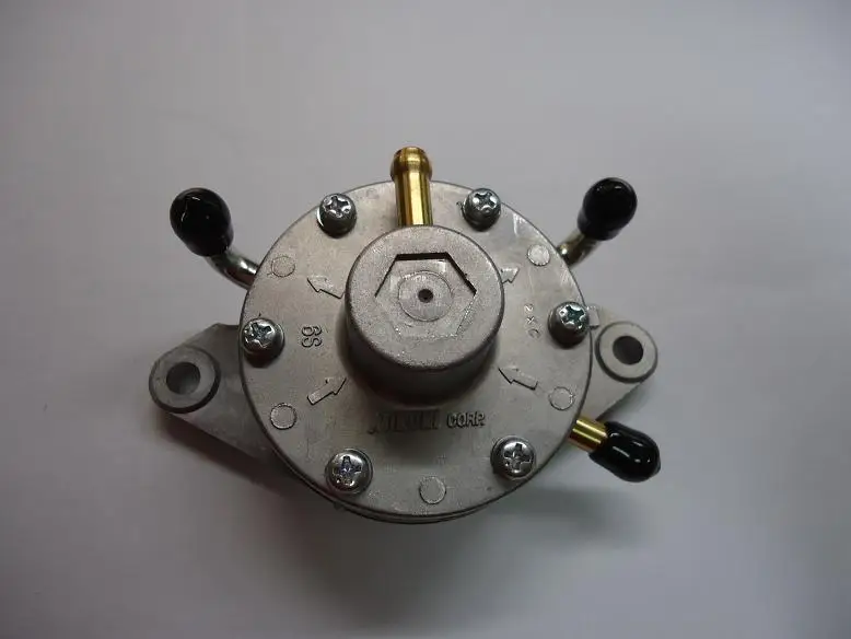 

Suitable for DF52-176 DF52-21-D fuel pump FUEL PUMP