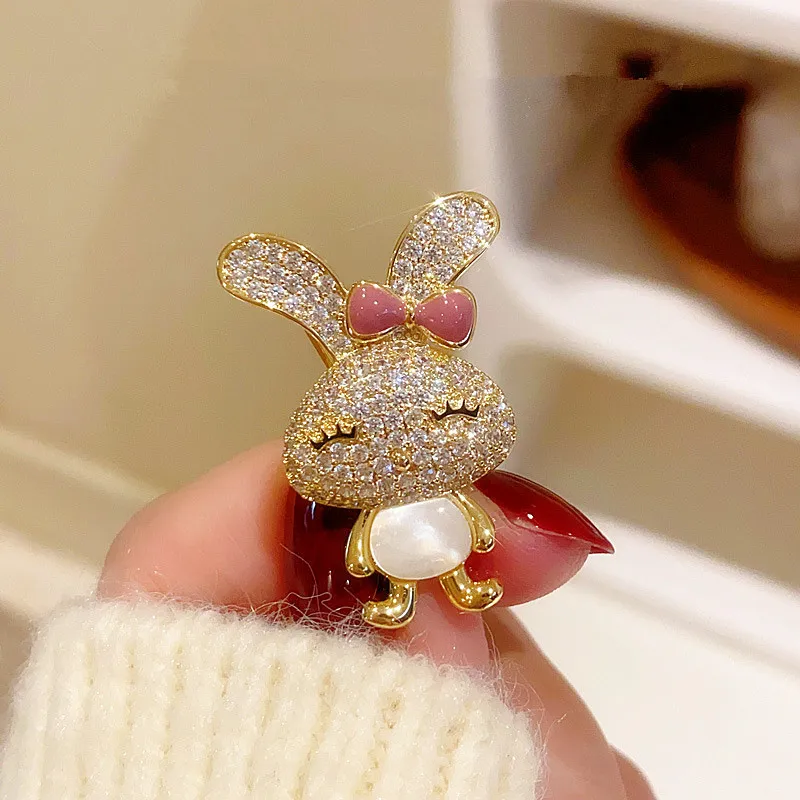 

Brooches For Women Cute Rabbit Sweater Set Pin Accessories Exquisite Jewelry Party Wedding Gift