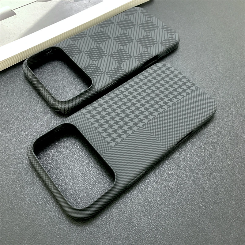 Carbon Fiber Pattern Chessboard Style Phone Case for iPhone 17 Pro Max 16 15 14 13 Contrast Clash Color Ultra Thin Bumper Cover