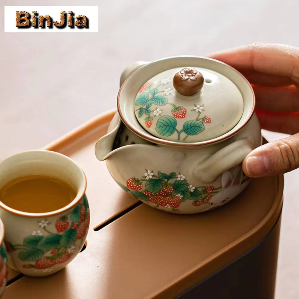 كريم رو فرن الفراولة الأرنب طقم شاي كيت بوتيك كاملة 1 وعاء 2 أكواب Teaware المحمولة التخييم في الهواء الطلق الأسهم حقيبة درينكوير