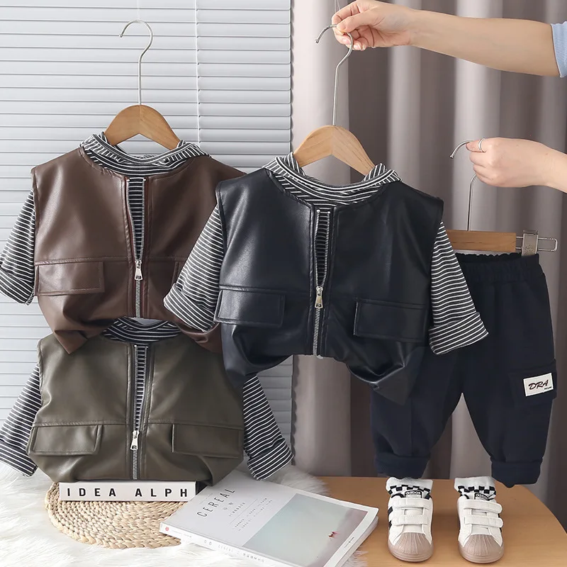 

Комплекты одежды для мальчиков, весна-осень 2026, детский кожаный жилет, толстовки, брюки, модный костюм из 2 предметов для малышей, спортивные костюмы, детская одежда, От 2 до 3 лет