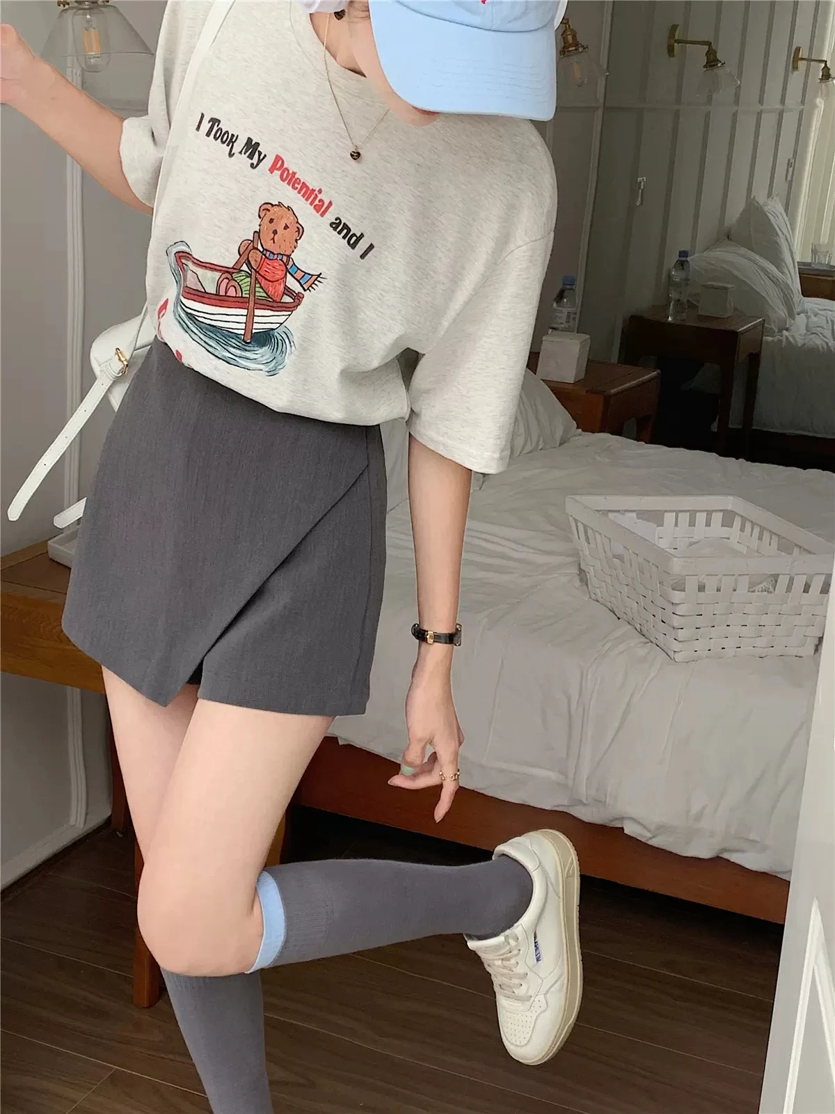 

Женские летние брюки-юбка с высокой талией, асимметричные, А-силуэт, в корейском стиле, для офиса, широкие штанины, укороченные