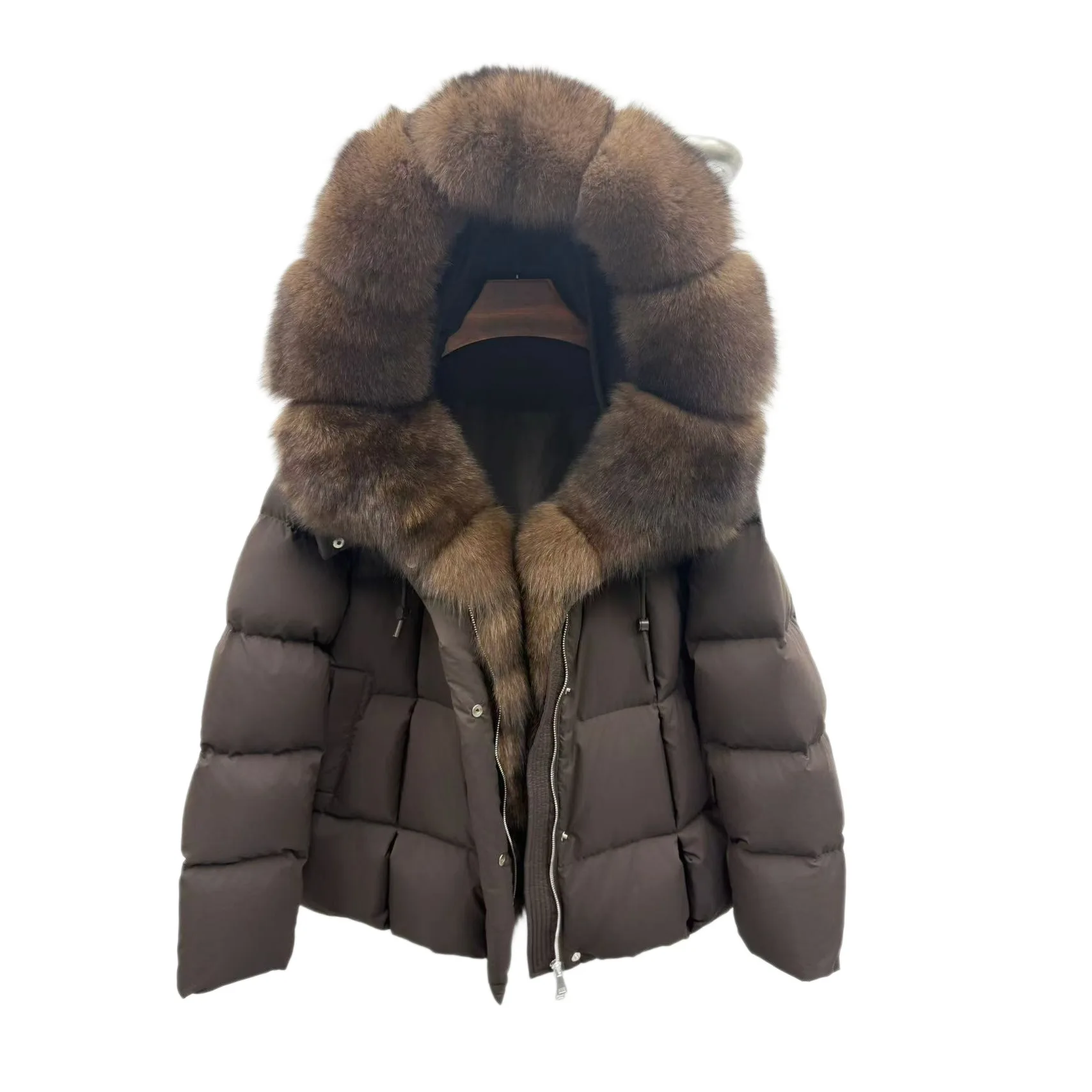 

Зимняя новинка 2025: женская короткая свободная утепленная куртка из белого гусиного пуха с капюшоном и воротником из лисьего меха