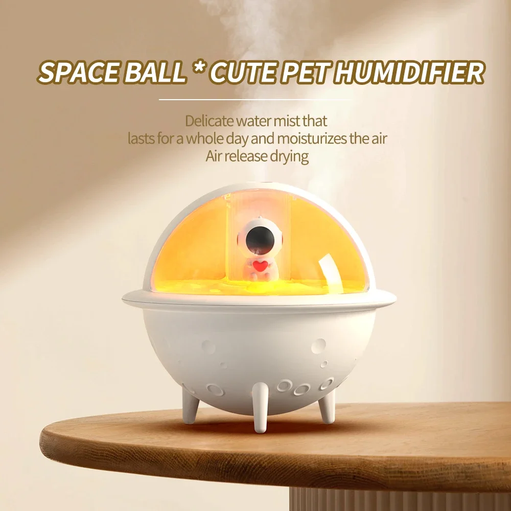 Humidificateur à boule spatiale créative pour animaux de compagnie, 350ml, interface, pulvérisation délicate, escales en eau, veilleuse, hydratant, planète