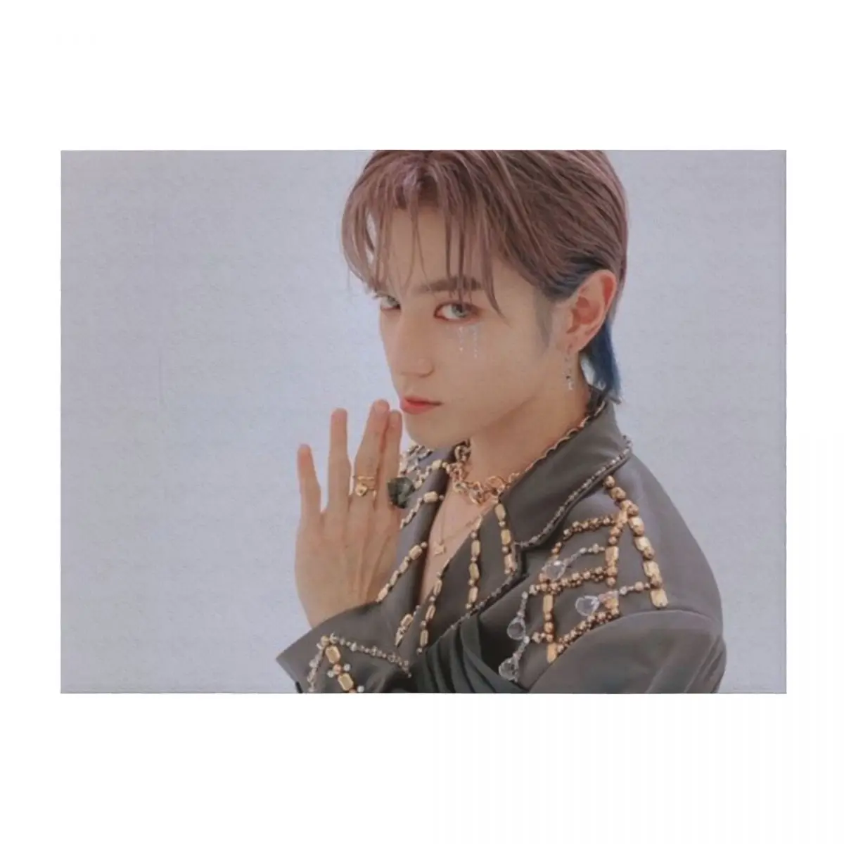 

taeyong Throw Blanket Soft Plush Plaid Picnic Giant Sofa Bed Blankets