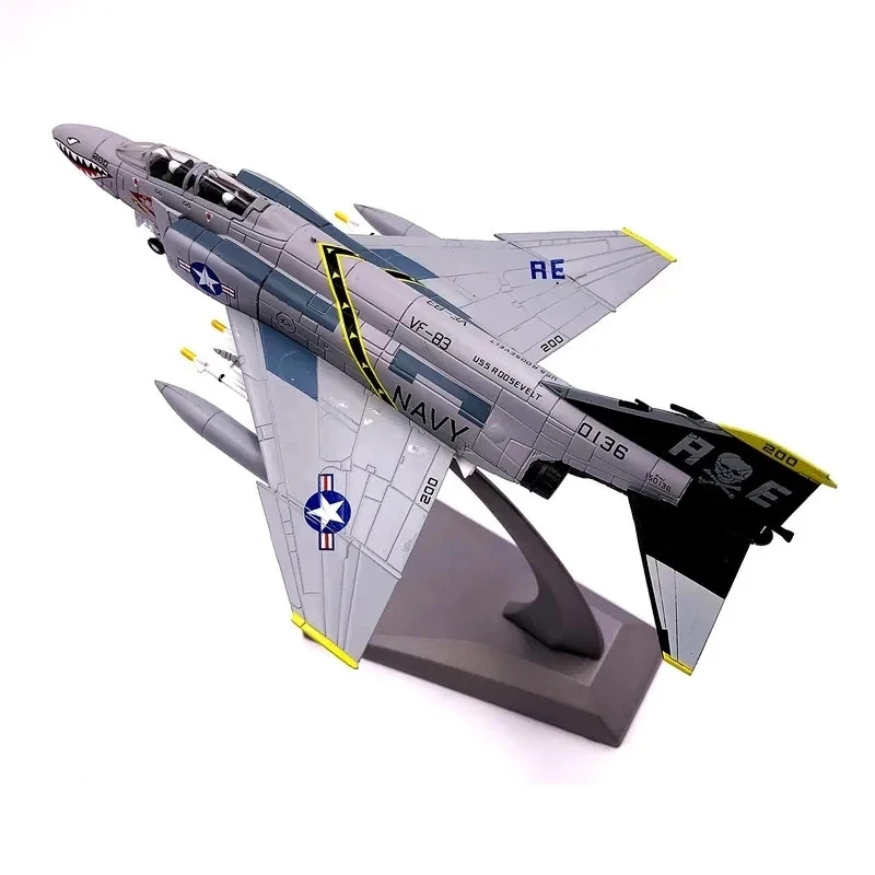 Airplane F-4 Ghost Pirate Flag Squadron Independent Carrier United Captain F4C fighter model Aircraft