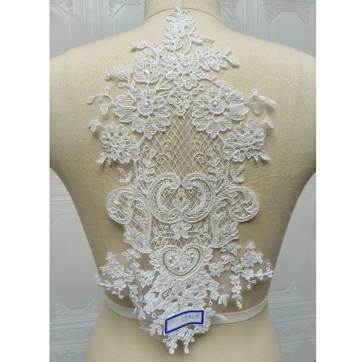 

Guipure Lace Applique Hollow Floral French Lace Motif Criss-cross Rhombus Ivory Designer Dress Patches