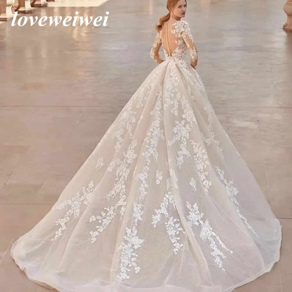 Robe de mariée en dentelle avec appliques A-Line pour les patients, manches longues, bouton arrière, train de cour, magnifique, luxe, éducatif