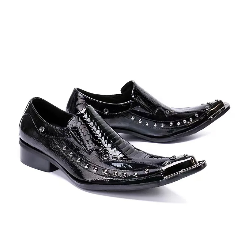 Fashion Pointed Toe Rivets Genuine Leather Men Dress Shoes Big Size Male Business Office Brogue Shoes Slip on Club Party Shoes