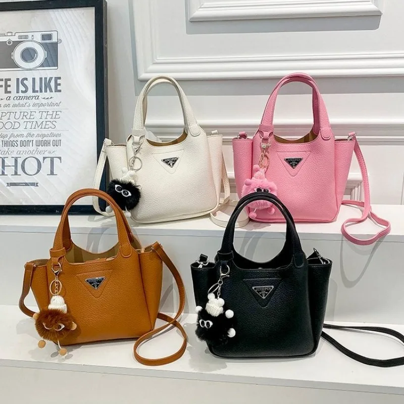 

Стильная портативная сумка в кампусном стиле, практичная легкая функциональная новая модель в стиле Майяра в 2025 году