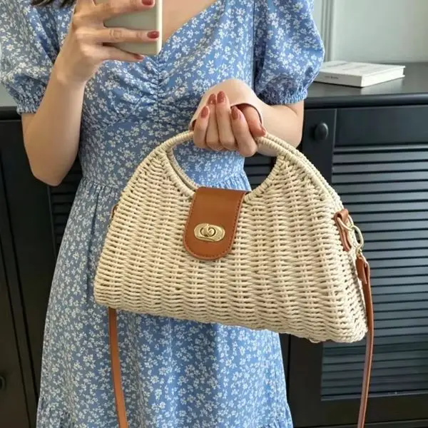 CLAREGQI  Retro Brown Straw Woven Tote Bag, Women's Summer Beach Crossbody Bag, Casual Handbag with PU Leather Strap