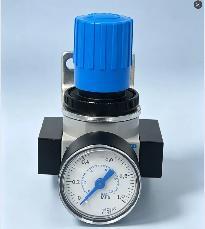 LR-1/8-D-O-MINI 162590 / LR-1/4-D-O-MINI 162591 / LR-3/8-D-O-MINI 162592 Pressure Regulator