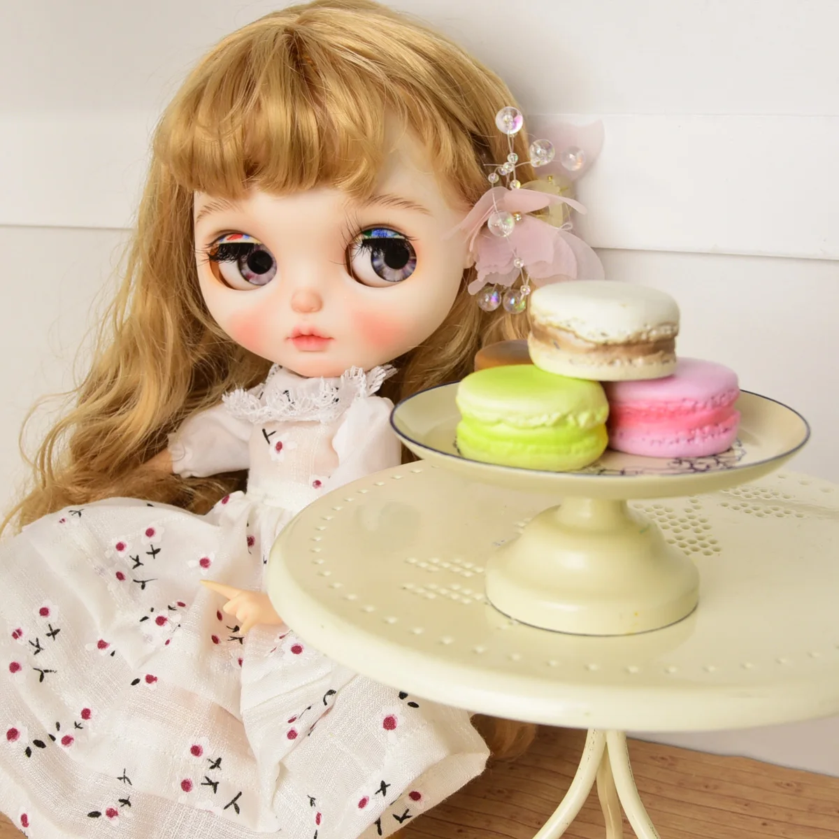 1：6--1：12 Miniature simulation marcaron for BJD OB11,Playing house accessory snack iron plate with 4 macarons