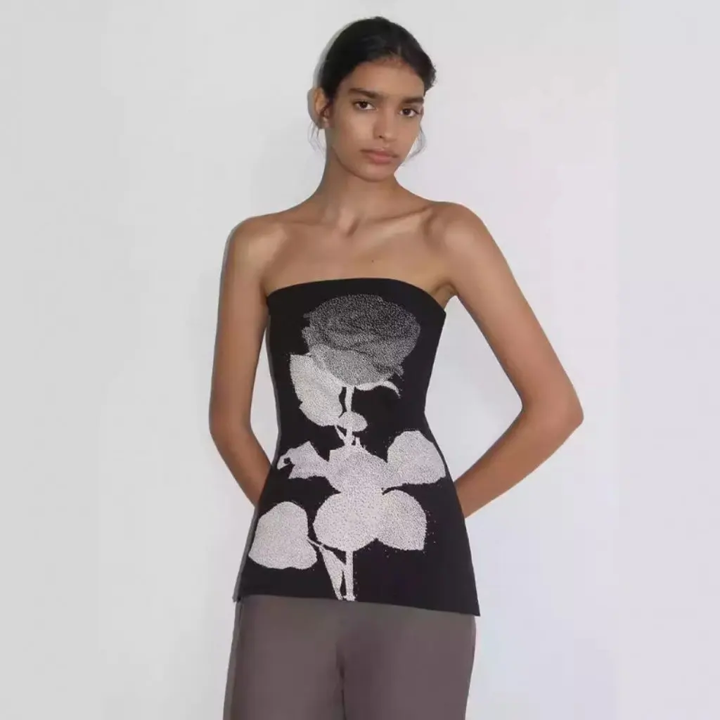 

PALOMA WOOL Women's Slim-Fit Stretch Strapless Knitted Top Rose Base All-Match Sexy Stretch Shown Autumn Wear