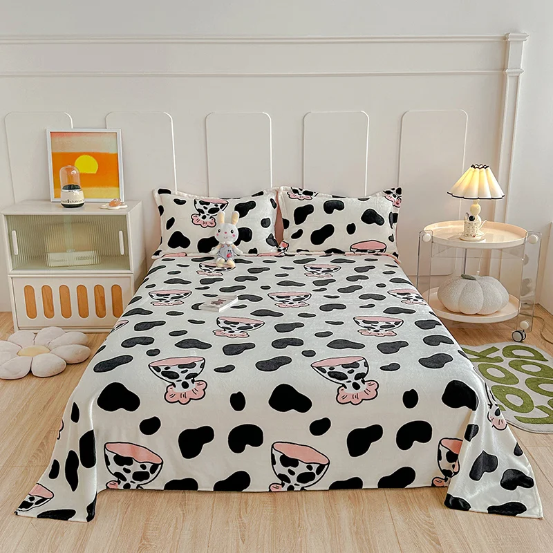 3Pcs Cartoon Milk Cow Print Velvet Bed Sheet Set Winter Soft Cozy Farm Cowhide Pattern Bed Cover for Teen Boys Girls Room Decor