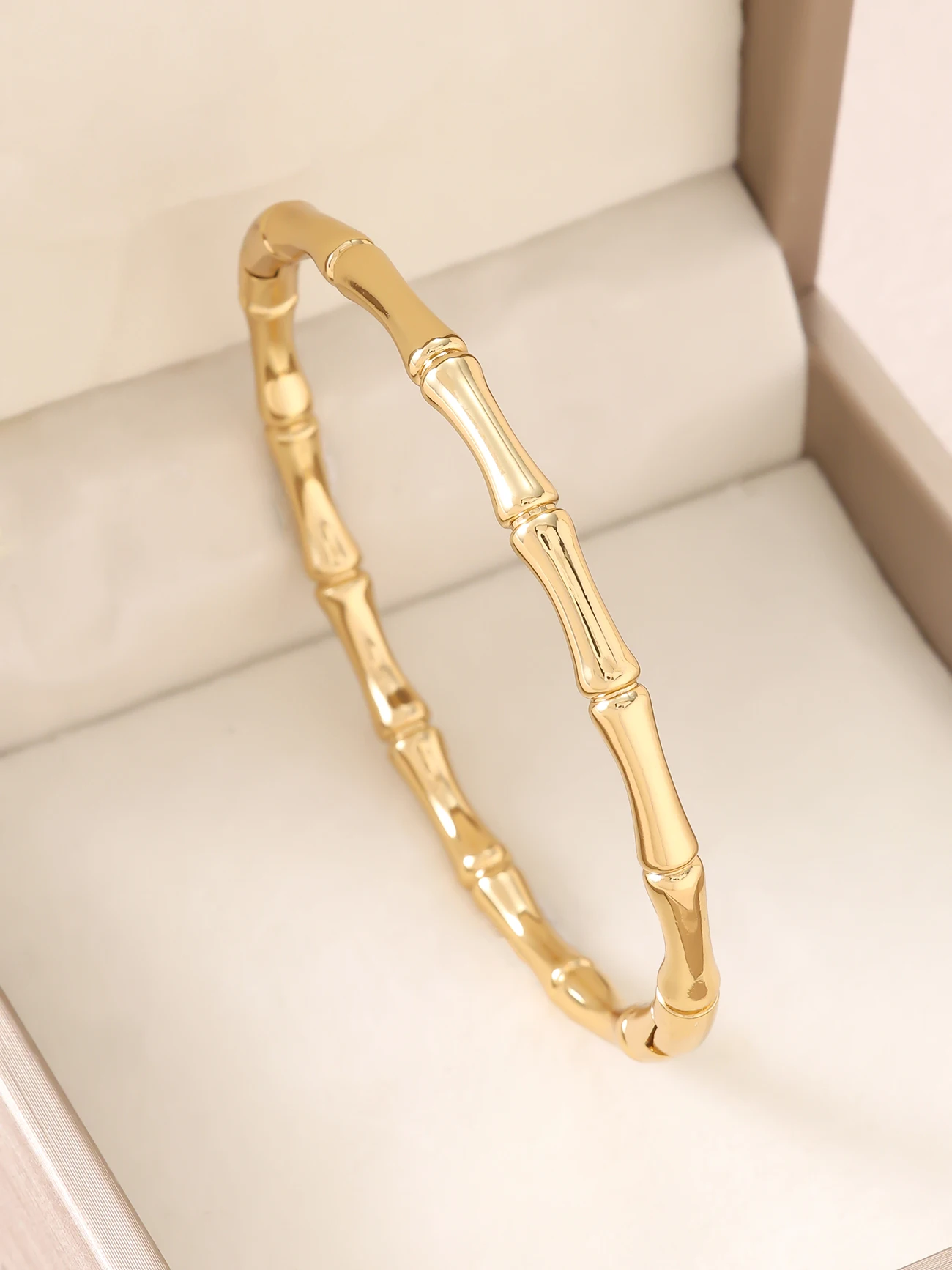 1pc 18K Gold Plated Stainless Steel Stackable Bracelet With Chain And Clover Design, Fashion Style For Women, Suitable For Casua view 3