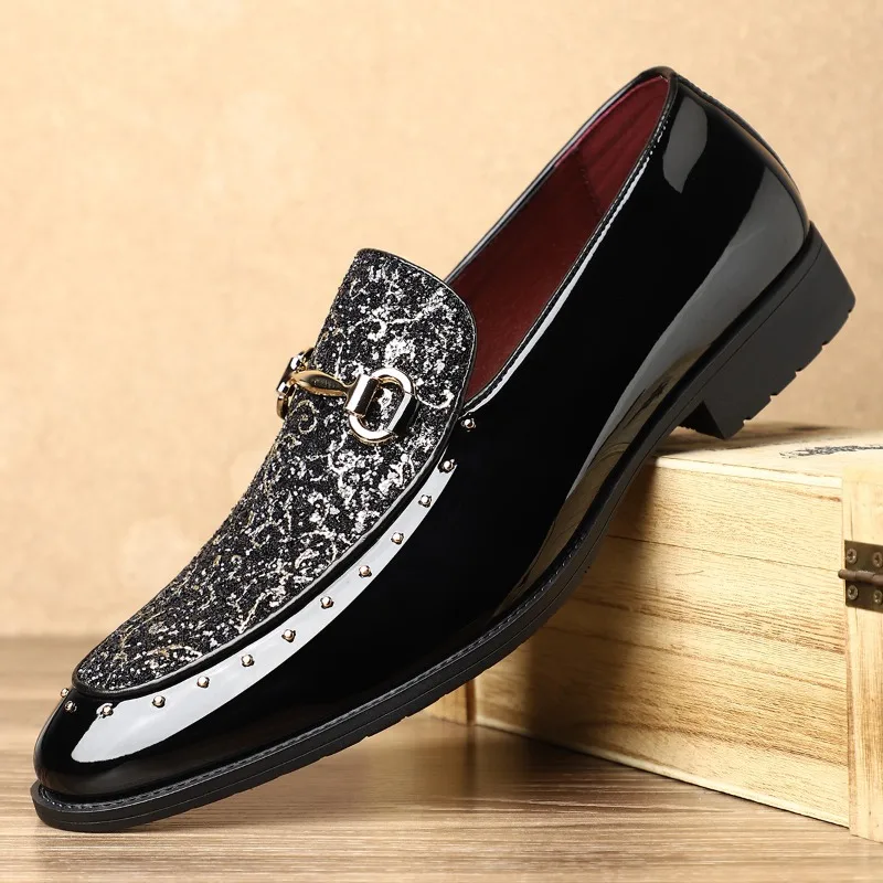 

Men Dress Shoes Fashion Patent Leather Business Shoe Luxury Sequins Wedding Shoes for Men Classic Slip-On Loafers Designer Shoes