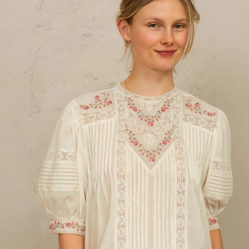 

French Style Loose Fit Pure Cotton Embroidered White Shirt Women's mid Sleeve Bubble Sleeve Top Summer New Arrival