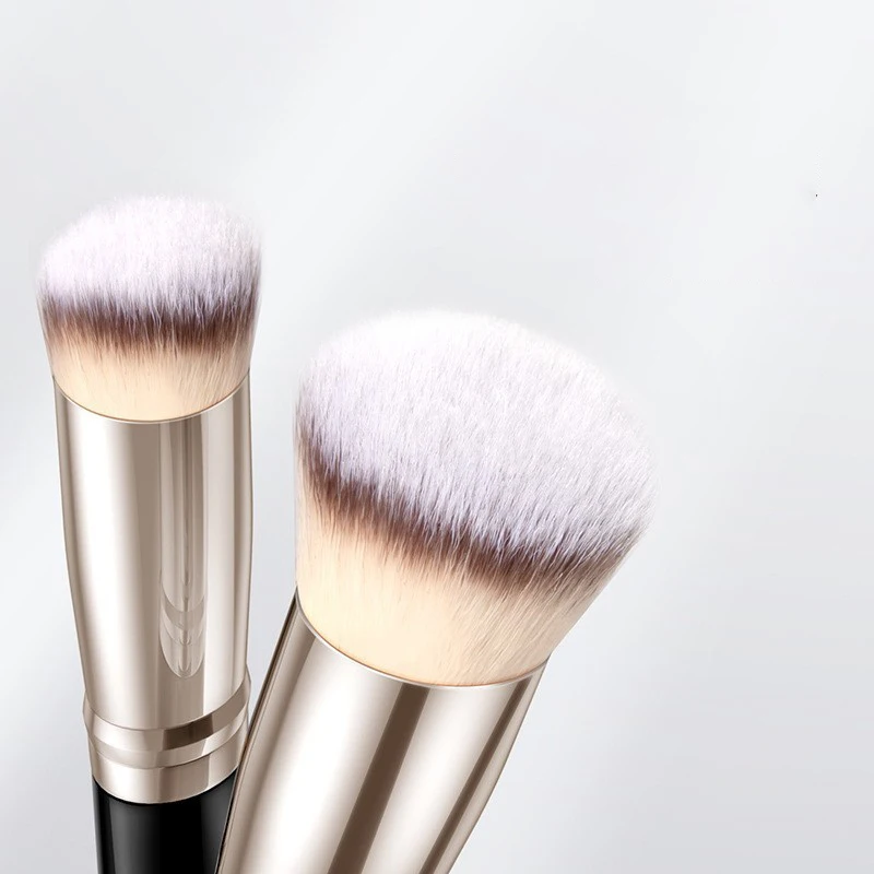 Brocha de maquillaje ultradense, corrector en ángulo, cubierta sin costuras, pelo sintético suave, sin absorbe el polvo, crema líquida, herramientas cosméticas, 1 ud.