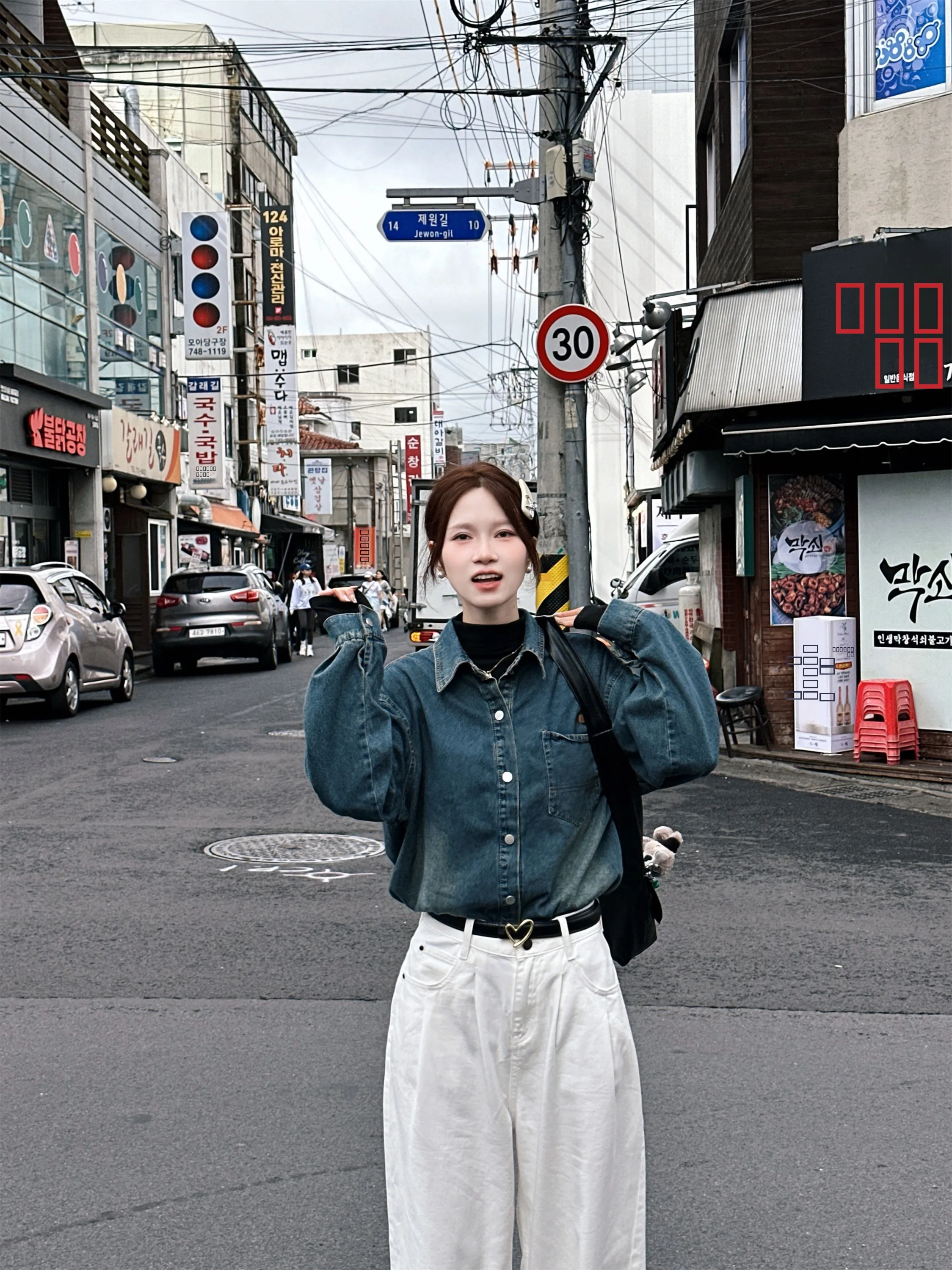 

Ретро-рубашка из синего денима для женщин, многослойный топ с эффектом похудения, дизайн в стиле Харадзюку, тренд INS, хлопковая рубашка с длинными рукавами на пуговицах