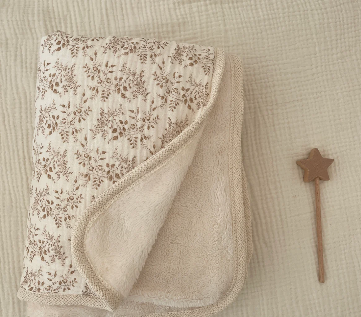 שמיכה חורפית דגם פרחים וינטג'