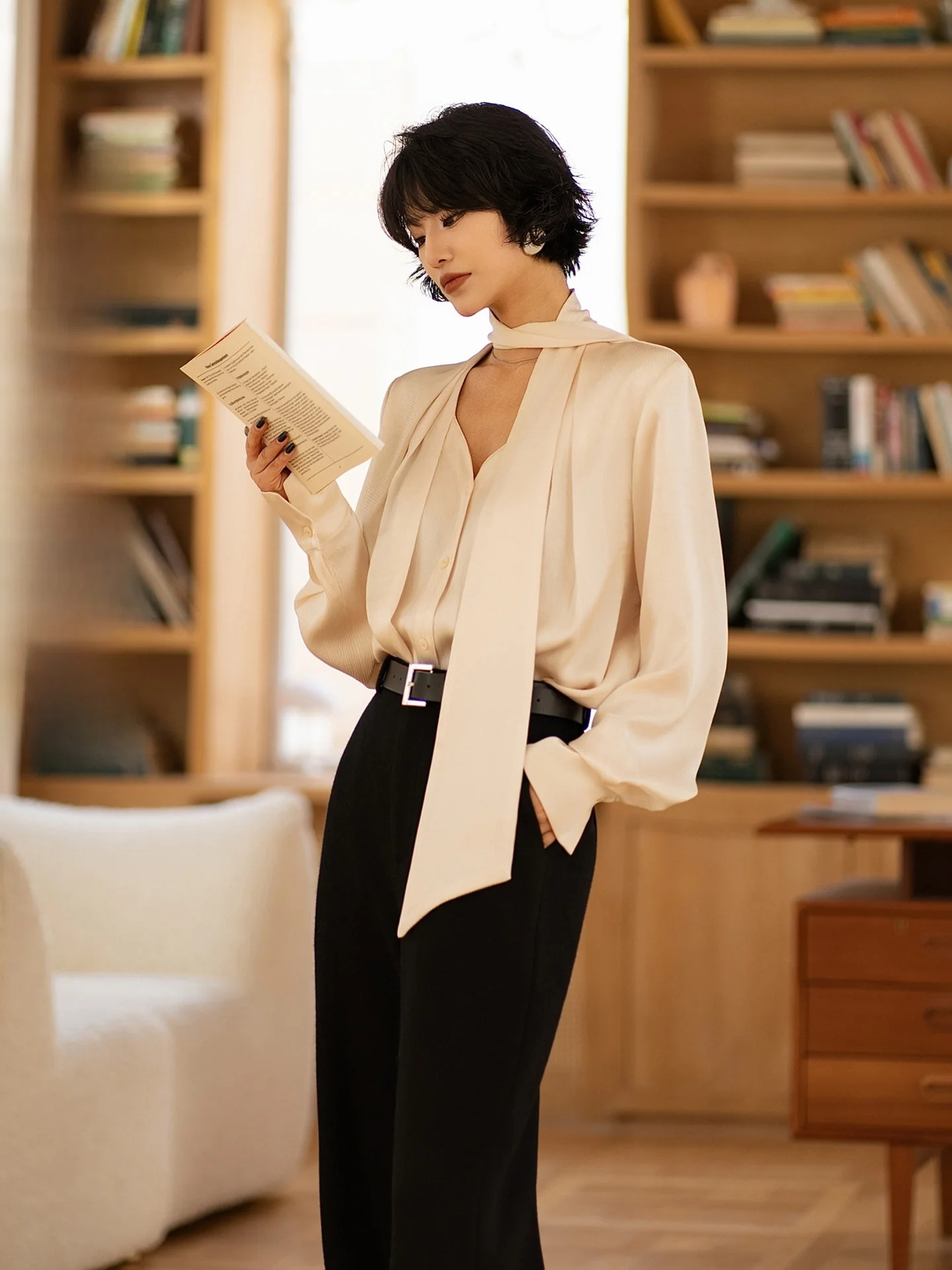 

Long Sve Silk Scarf Collar Design Women's irt Casual Loose Fit Polyester Fabric Spring 2026 New Sle Breathable Thiened