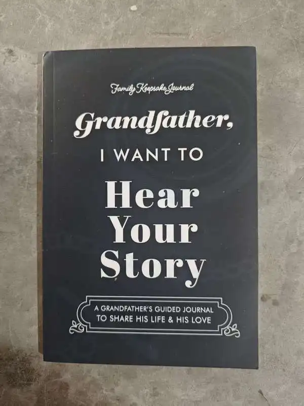 Classic Leather Life Memory Notebook for Parents (Mom & Dad), Sentimental Keepsake Gift for Family Memory Sharing & Life