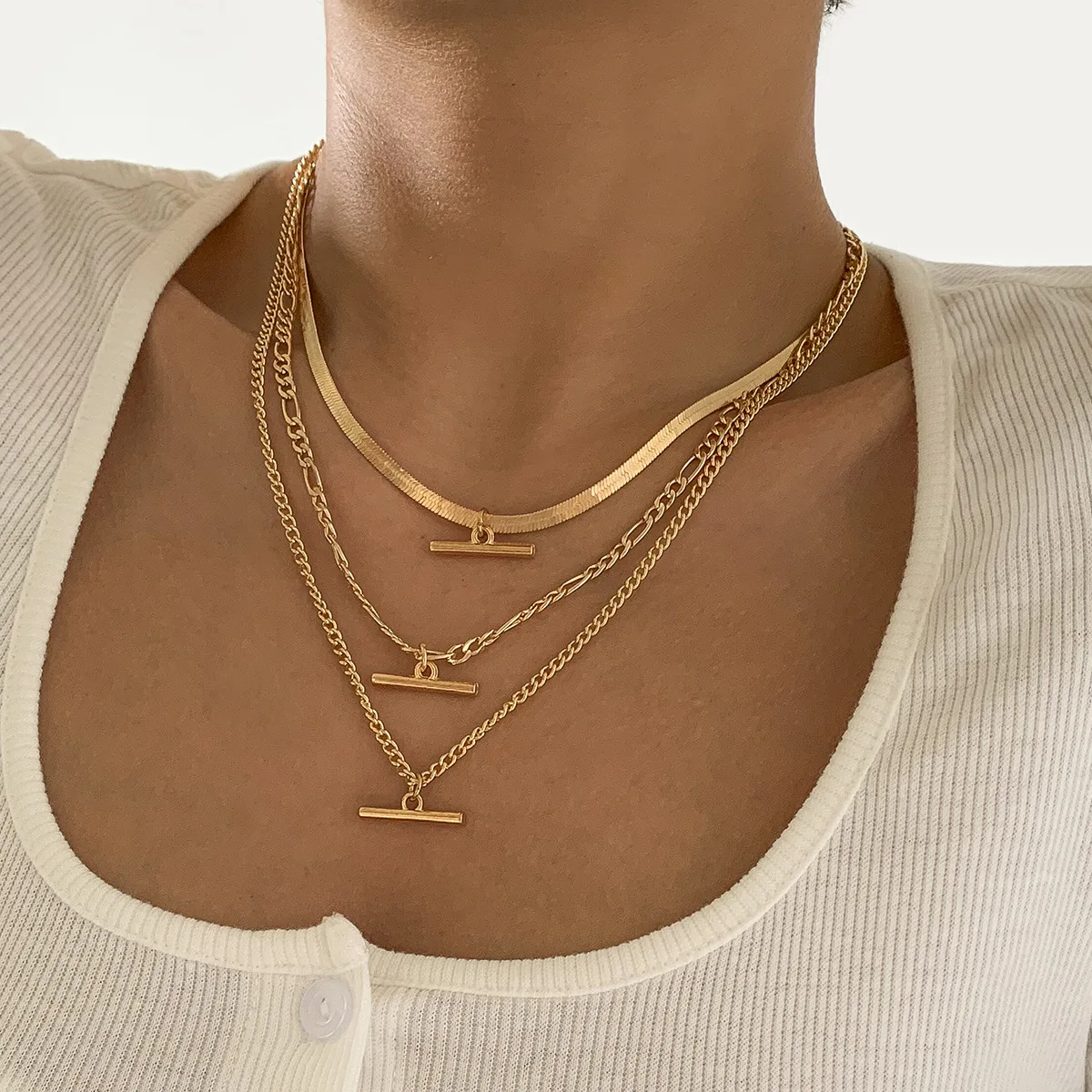 Snake Chain Necklace Cross Bar Pendant Punk Metal Gold Tone Shiny High Quality Sturdy Jewelry for Evening Banquet Necklaces