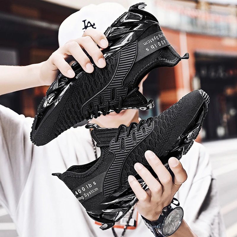 Mens Running Shoes Male Casual Sneakers Blade High Top Slip On  Bare Foot Breathable Comforatble Man Tennis Sport Shoe FootWear