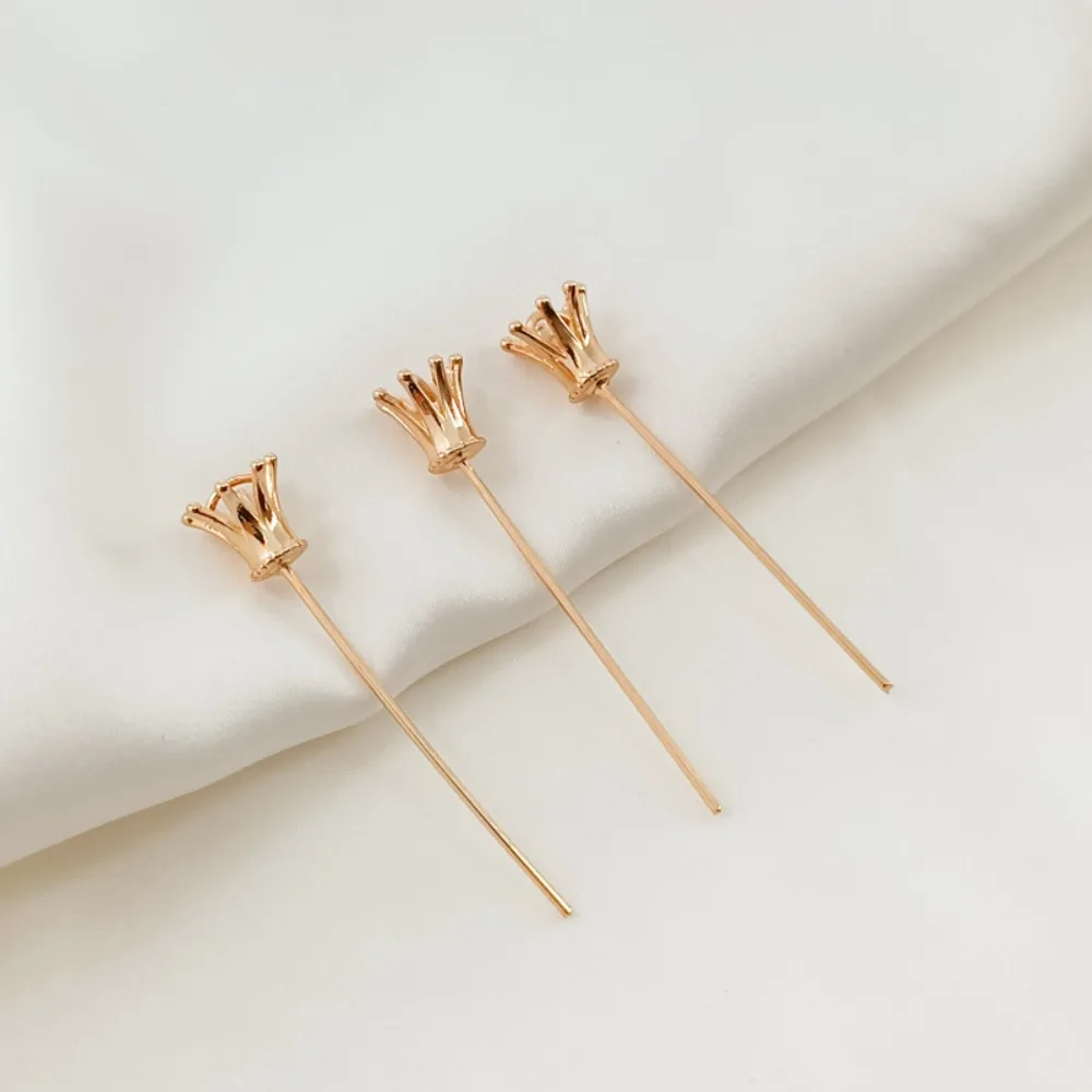 

Decorative 14K Gold-plated Crown Needle Stand Pendant, Baroque-shaped Pearl Stand DIY Accessory