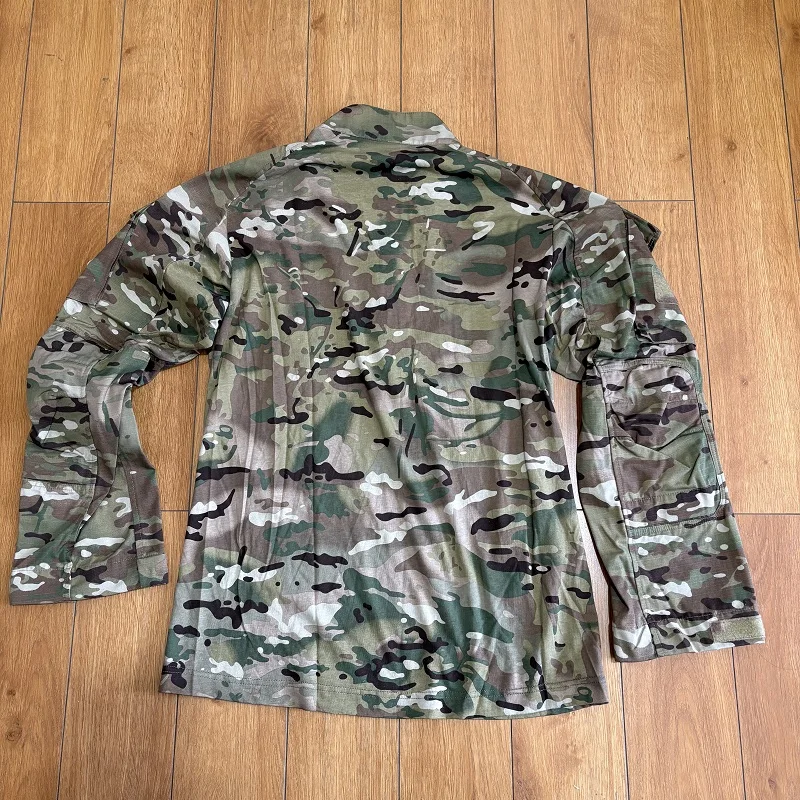 Thumbnail 2 - #26 Best Hiking Apparel to Buy In 2026