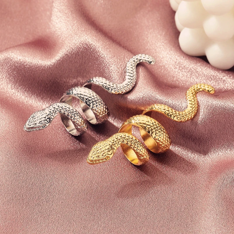 2026 New Arrival Charms Punk Fashion Exaggerated Animal Rings For Men And Women Vintage Retro Dragon Ring Jewelry Fashion Gifts
