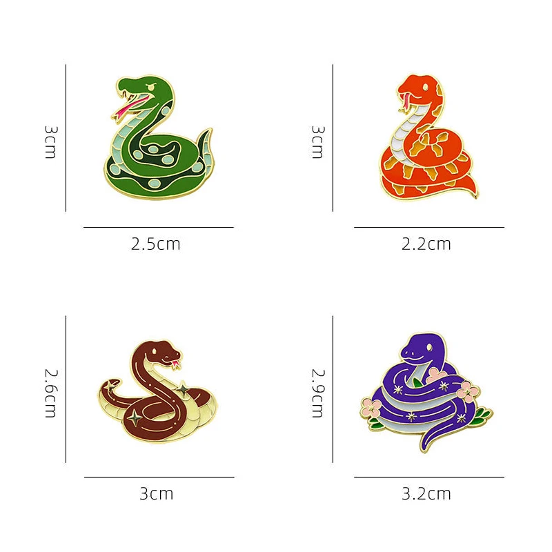 1 PC ใหม่ปีงูเข็มกลัดน่ารักการ์ตูน Zodiac SNAKE Badge คู่ Pins นักเรียนตกแต่งเสื้อผ้าอุปกรณ์เสริมของขวัญ