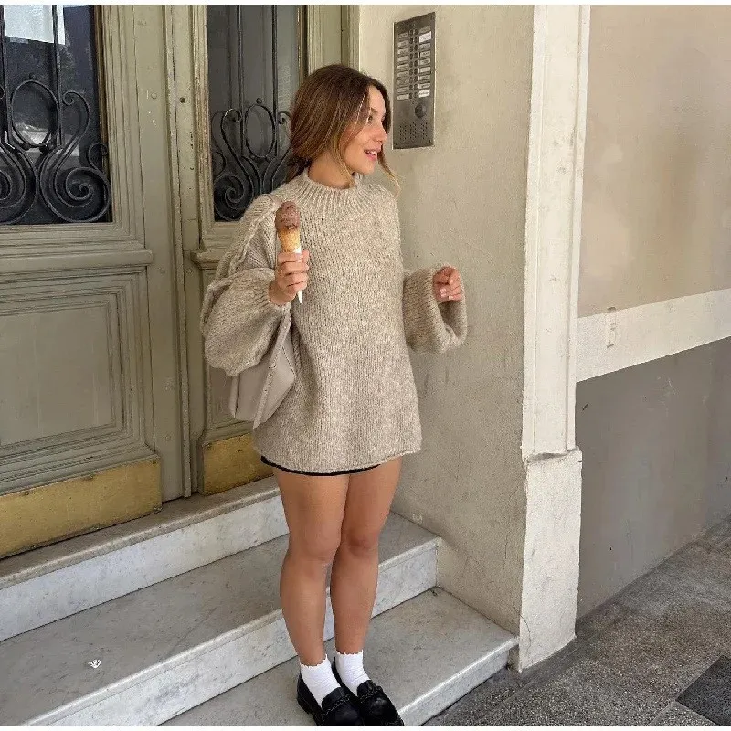 Commuter Fashion Nuovo maglione invernale Tinta unita Collo mezzo alto Pullover lavorato a maglia oversize Maglione spesso allentato per abiti da donna