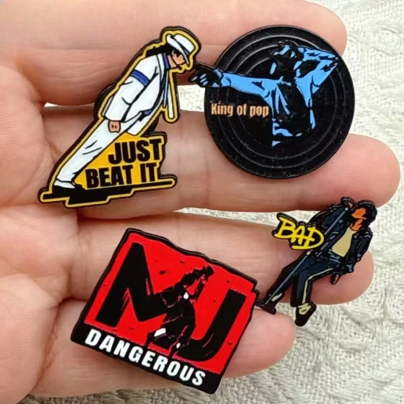 4-teiliges Set Rockband-Abzeichen Gitarrist Emaille-Pin Musik-Brosche Schmuck Fangeschenk Lustige Rucksack-Dekoration