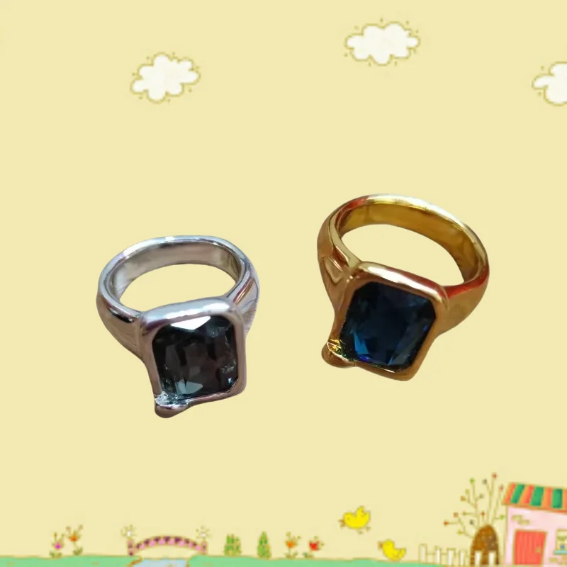

Personalized brand dazzling and beautiful square crystal ring women's accessories giving friends banquet gifts jewelry gift bags
