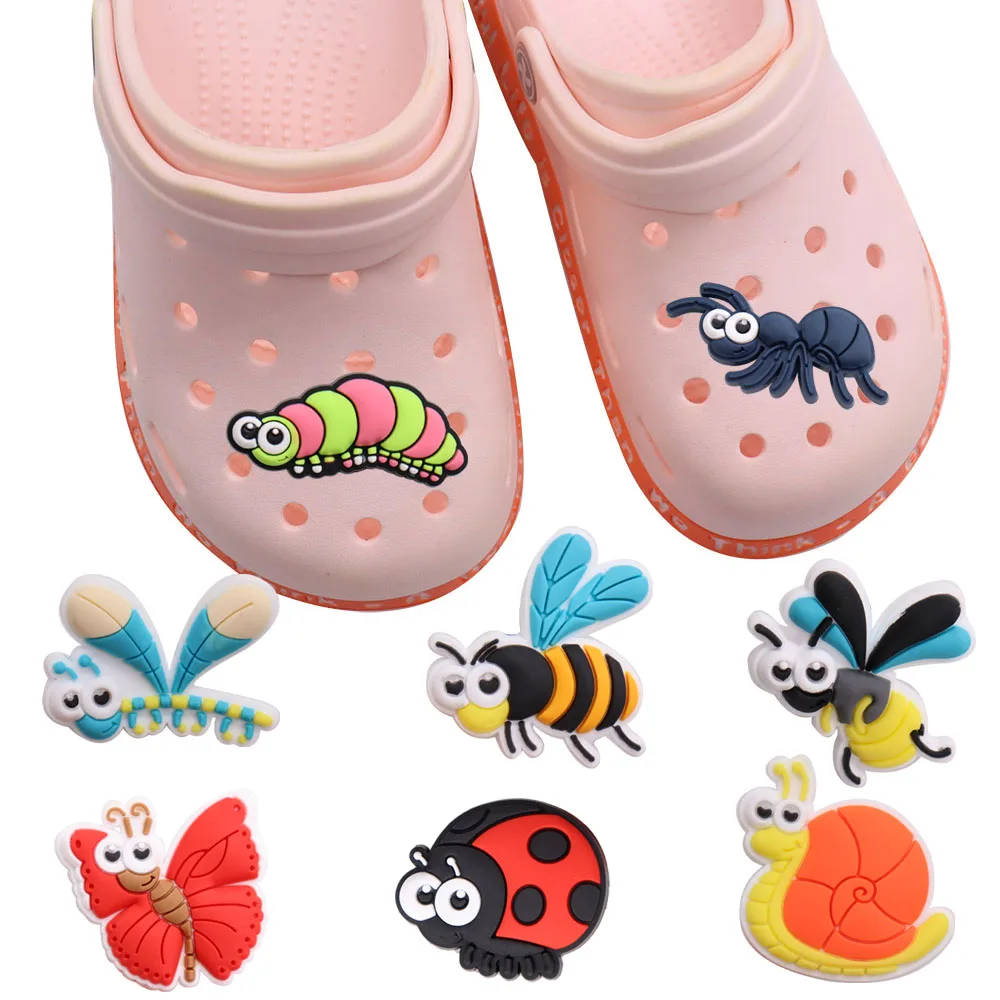 New Arrival 1pcs Shoe Charms Dragonfly Butterfly Ant Ladybug Accessories PVC Kids Shoes Buckles Fit Wristbands Birthday Present