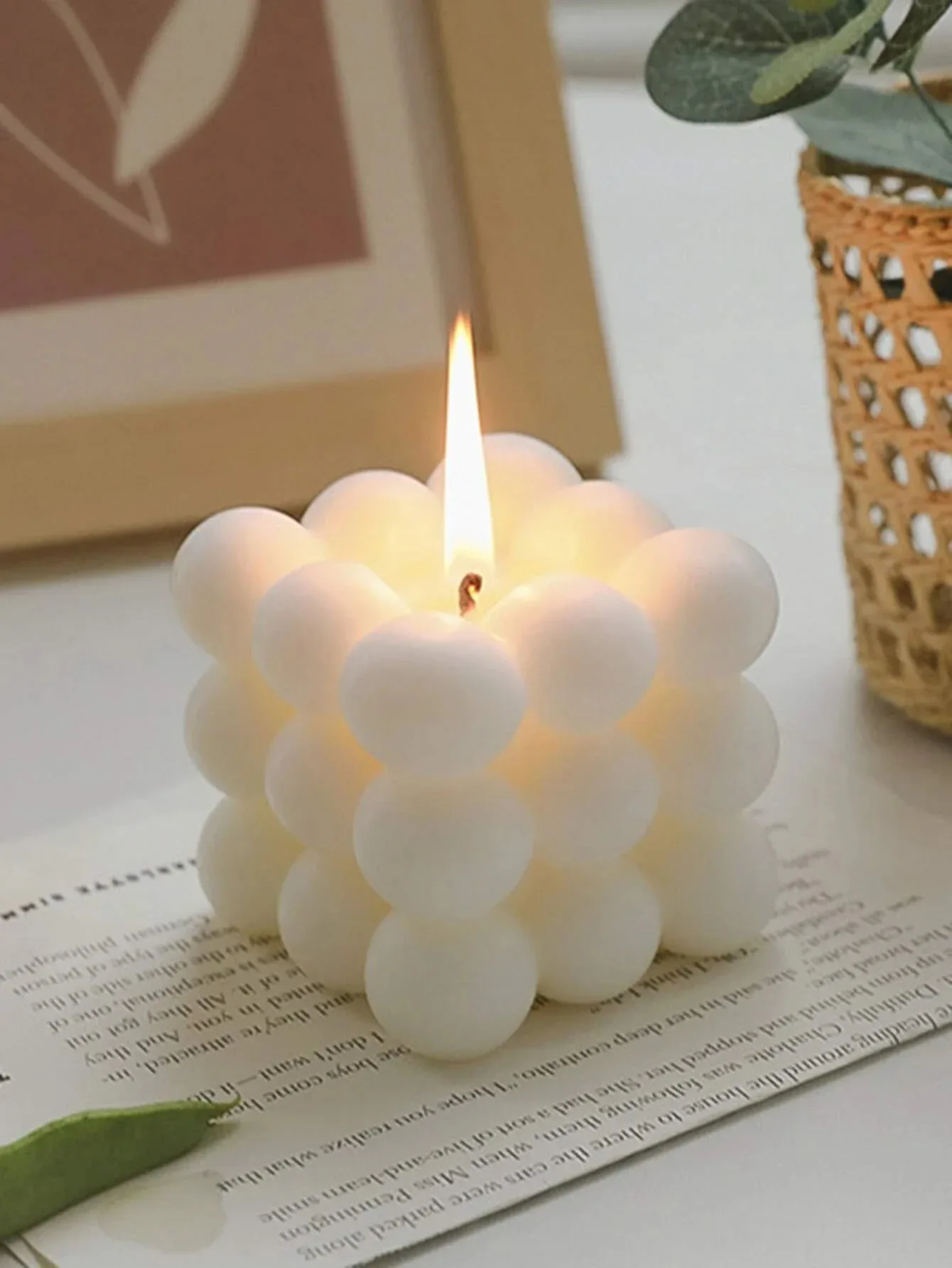 1 szt. Kreatywna świeca aromaterapeutyczna w kształcie kuli z wosku sojowego Magic Cube, wysokiej klasy prezent ślubny, ręcznie robiony przedmiot dekoracyjny, Decora