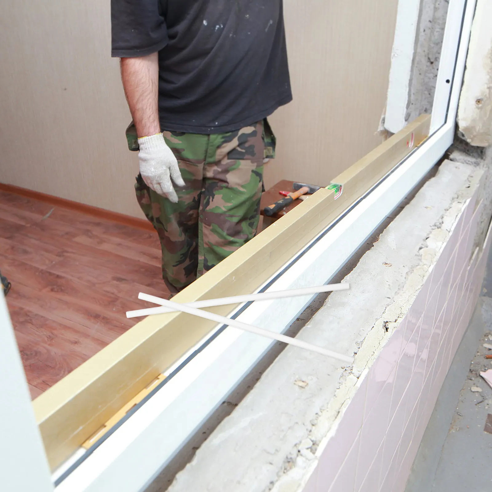 

Набор из 10 гибких многоразовых шлангов для нанесения пены-герметика, для затирки швов и клеевых работ