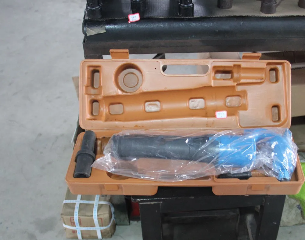 Pneumatic Riveting Hammer M16 M22 for Industrial Use Air Tool for Metalworking And Automotive Repair