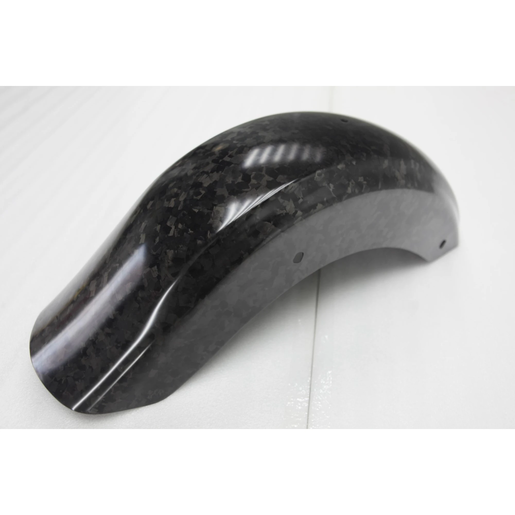 

Высококачественный задний брызговик из чистого кованого карбона для мотоциклов Street/Road Glide 2014-2022 годов