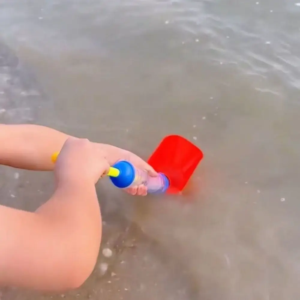 Rastrillos de playa para peleas de agua de plástico, rociador de agua de mano, fácil de llenar, aspersor tipo tracción de un solo tubo