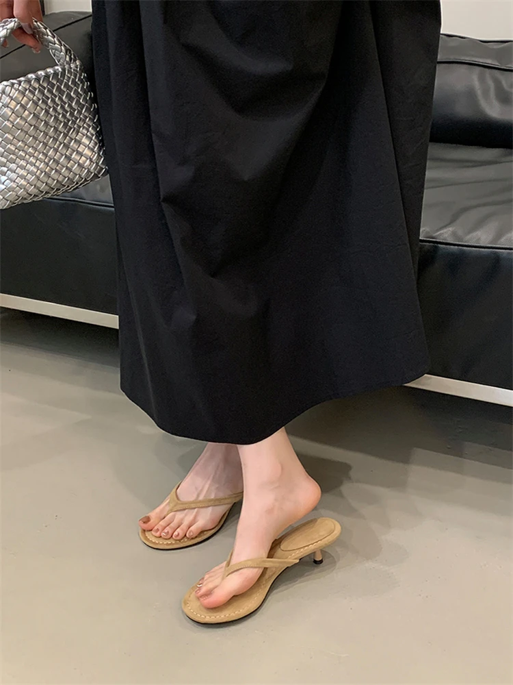 Eilyken Fashion Round Clip Toe Thin Low Heels Women Slippers Outdoor Casual Sandals 2026 New Summer Flip Flops Shoes