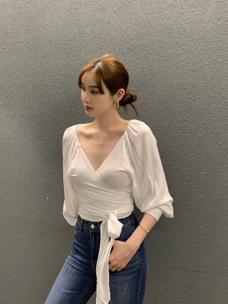 

Elegant V Neck Lace Up Blouse Short Shirt Blusas Mujer Korean Spring New Slim Female Tops Chemise Femme White Shirts